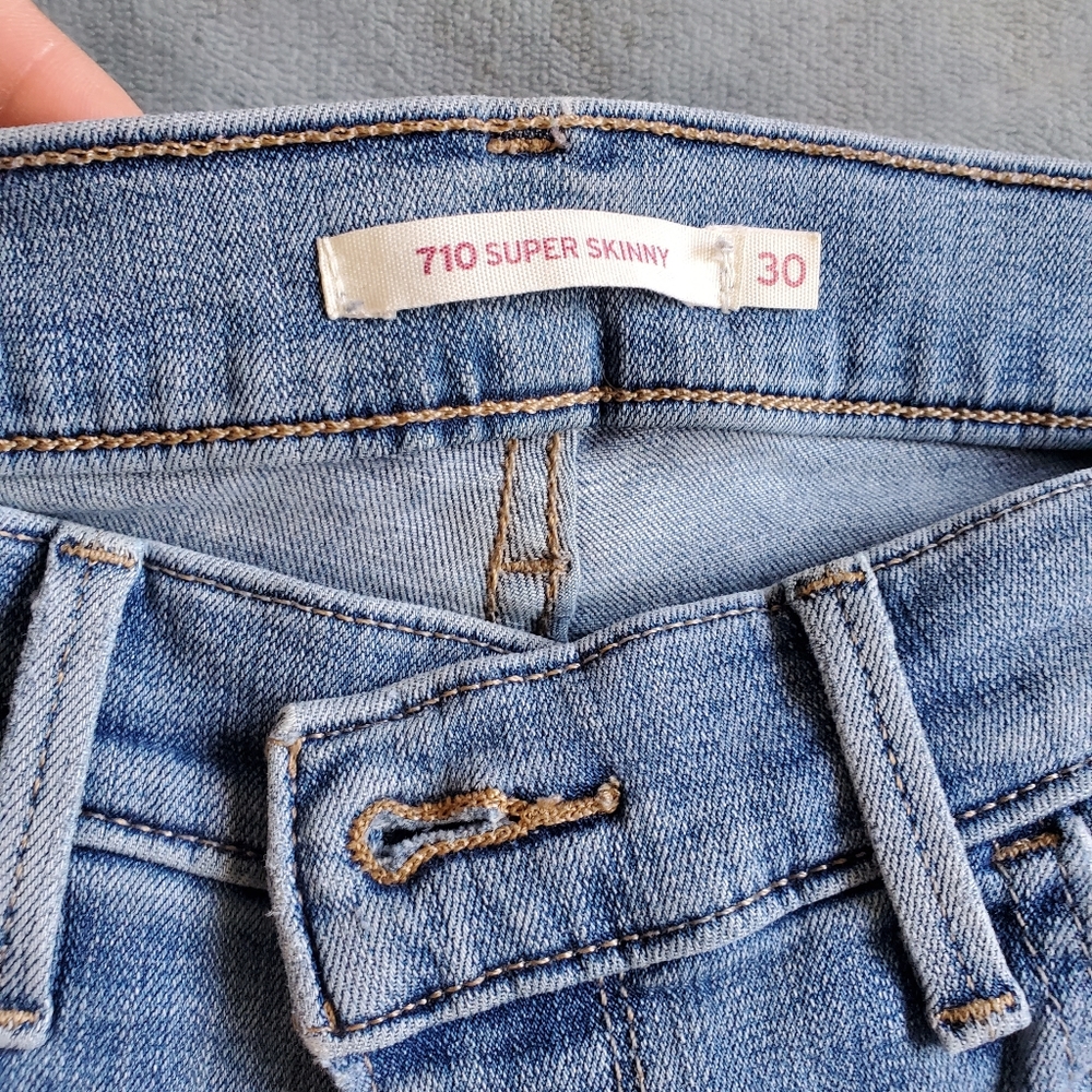 Levi's woman jeans W30 L30